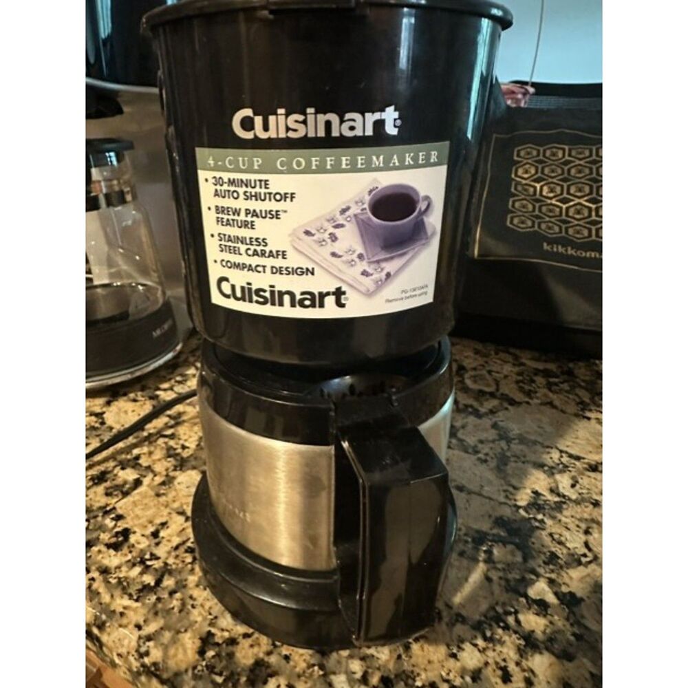 Cuisinart 4-Cup Coffee maker(model DCC-450BK)